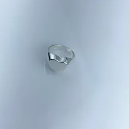 Anel Mindinho Design de Coração em Prata 925