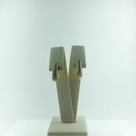 Brinco Oval em Zircônia Folheado a Ouro 18k