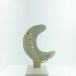 Brinco com Piercing Fake com Corrente e Ponto de Luz Folheado a Ouro 18k