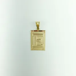 Pingente Placa Letra E Folheado a OUro 18k