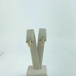 Brinco Argolas Cravejado em Zircônias Folheado a Ouro 18 K