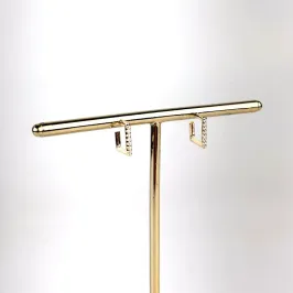 Brinco Quadrado em Zircônias Banhado a Ouro 18k