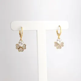 Brinco Pingente Trevo em Zircônias Folheado a Ouro 18k