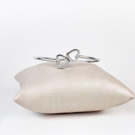 Bracelete Corações em Aço Inox 316L na Cor Prata