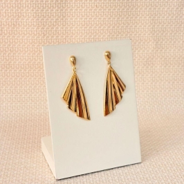 Brinco Design de Leque Folheado a Ouro 18k