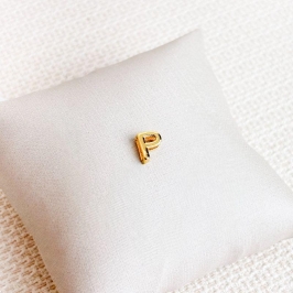 Pingente Letra P Lisa Folheado a Ouro 18k