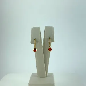 Brinco Argolinha com Pingente Design de Coração Folheado a Ouro 18k