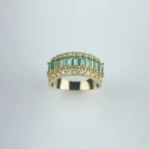 Anel com Zircônia Verde Claro Folheado a Ouro 18k
