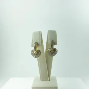 Brinco Design de Coração Cravejado em Zircônia Folheado a Ouro 18k