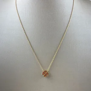 Colar Com Pingente Trevo Duplo Folheado a Ouro 18k