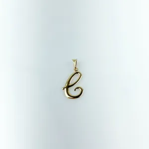 Pingente Letra C Folheado a Ouro 18k