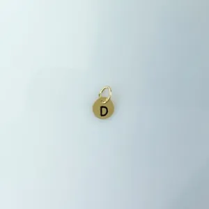 Pingente Letra D Folheado a Ouro 18k
