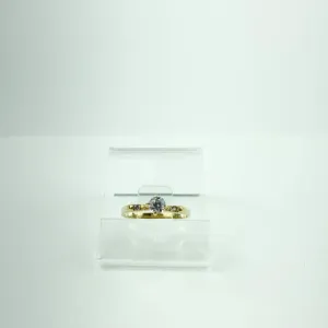 Anel com Zircônia Lilás e Cristal Folheado a Ouro 18k
