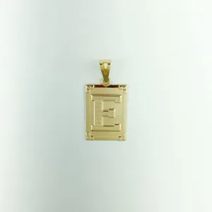 Pingente Placa Letra E Folheado a OUro 18k