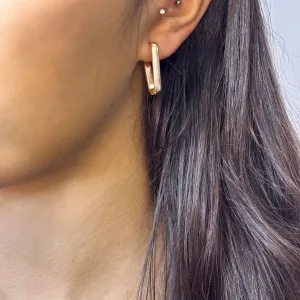 Brinco Argola Retangular Folheado a Ouro 18 K