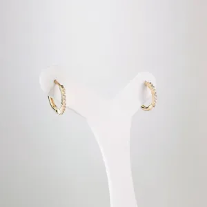 Brinco Argola Cravejada em Zircônias Folheado a Ouro 18k