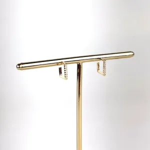 Brinco Quadrado em Zircônias Banhado a Ouro 18k