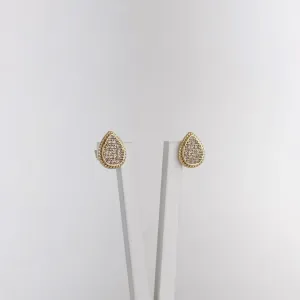 Brinco Gota Cravejado em Zircônias Folheado a Ouro 18k