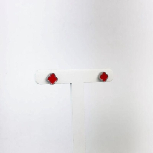 Brinco Trevo Vermelho Aço Inox 316L na Cor Prata