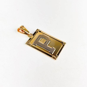 Pingente de Letra P Folheado a Ouro 18k