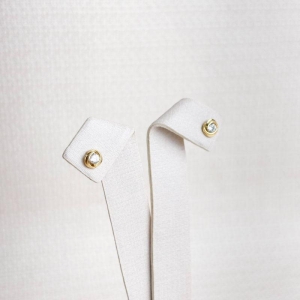 Brinco Mini Ponto de Luz Folheado a Ouro 18k