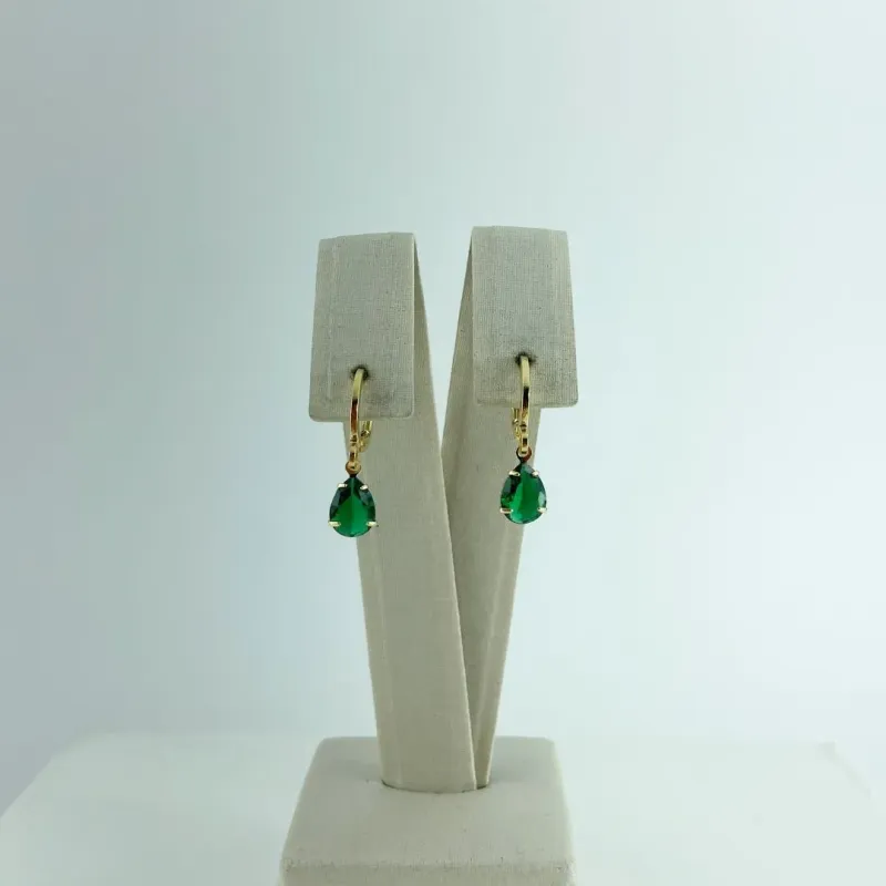 Brinco Argolinha com Gota em Zircônia Folheado a Ouro 18k