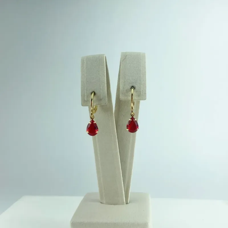 Brinco Argolinha com Gota em Zircônia Folheado a Ouro 18k