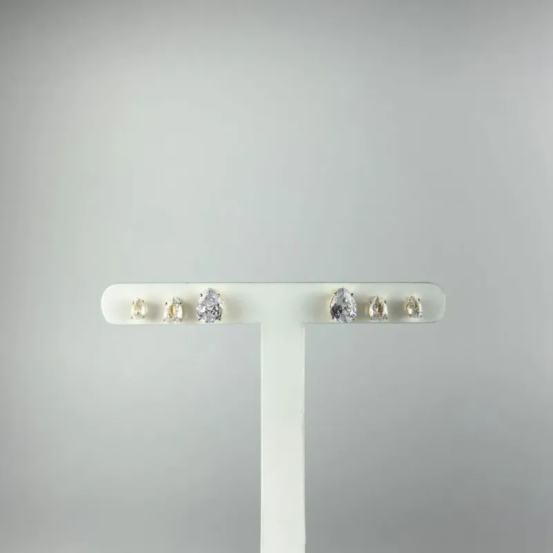 Brinco Trio Ponto de Luz Design de Gota Folheado a Ouro 18k