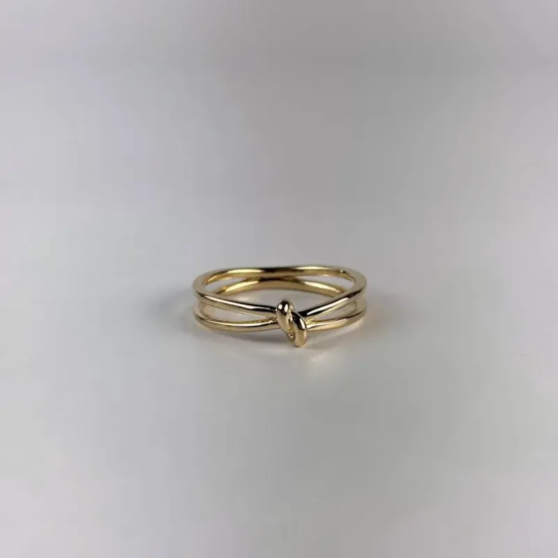 Anel Nó Folheado a Ouro 18k