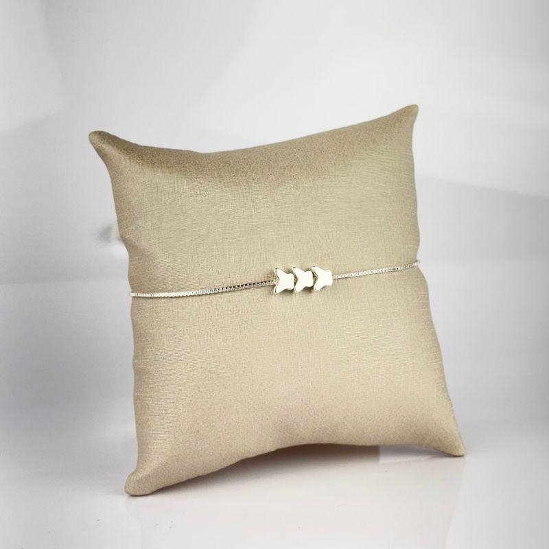 Pulseira Com Três Borboletas Folheada a Prata