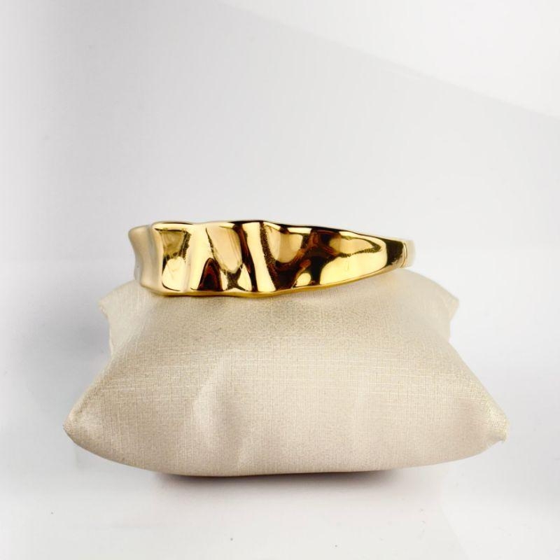 Bracelete Orgânico em Aço Inox 316L na Cor Dourada