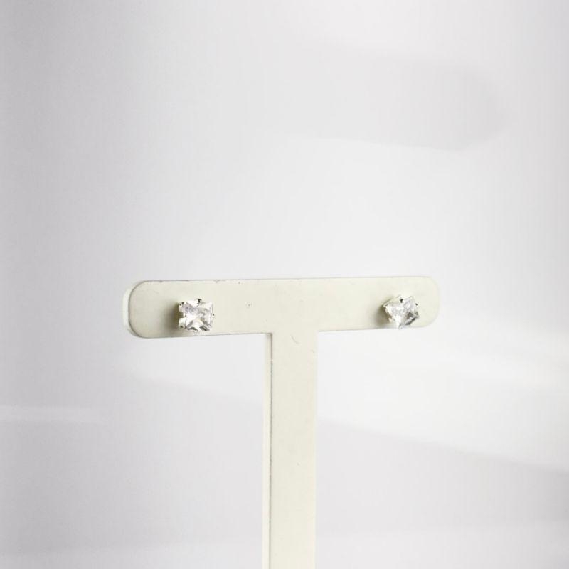 Brinco Ponto de Luz Quadrado Folheado a Prata