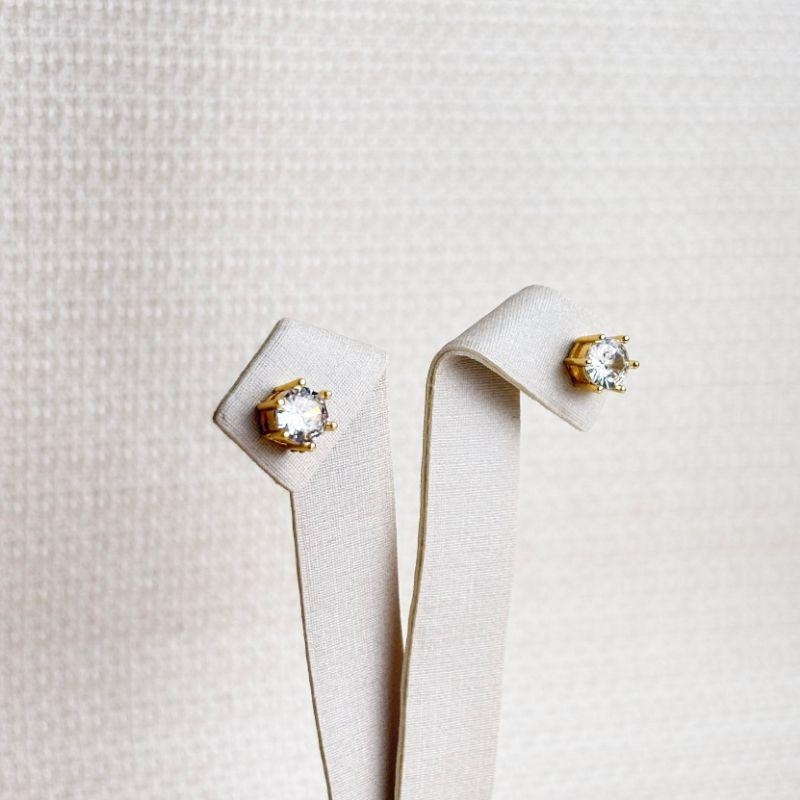 Brinco Ponto de Luz Folheado a Ouro 18k