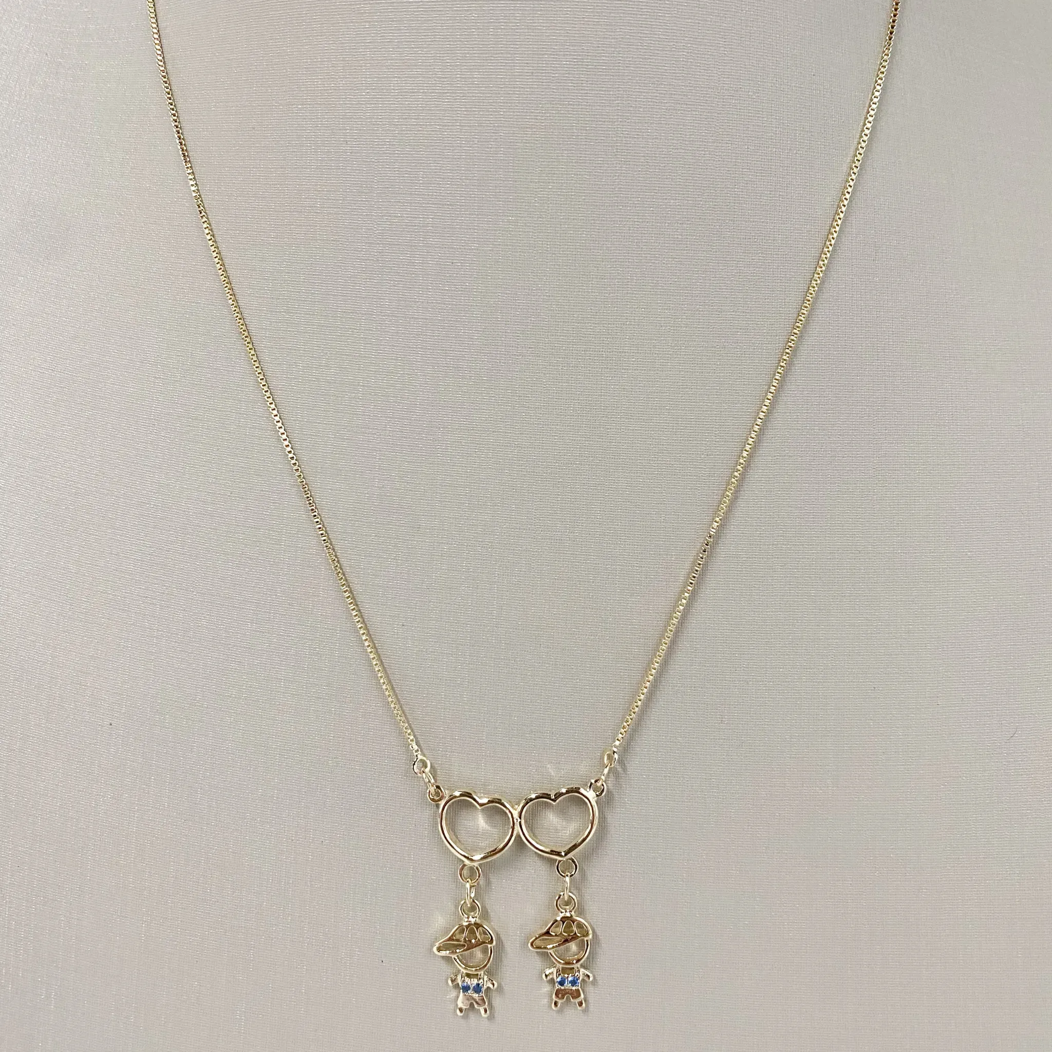 Colar Veneziana Com Dois Meninos com Coração Folheado a Ouro 18k