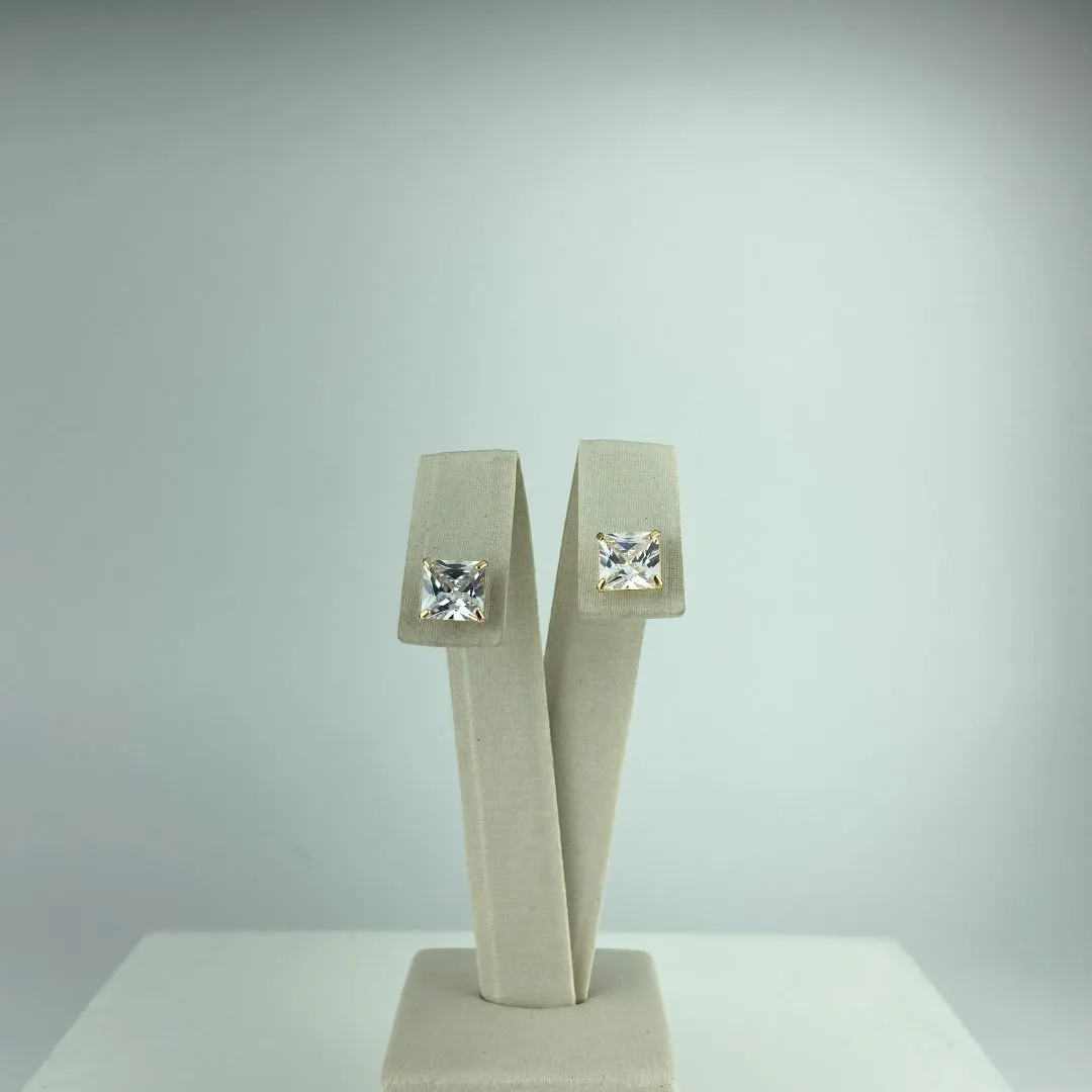 Brinco Quadrado com Zircônia Folheado a Ouro 18k