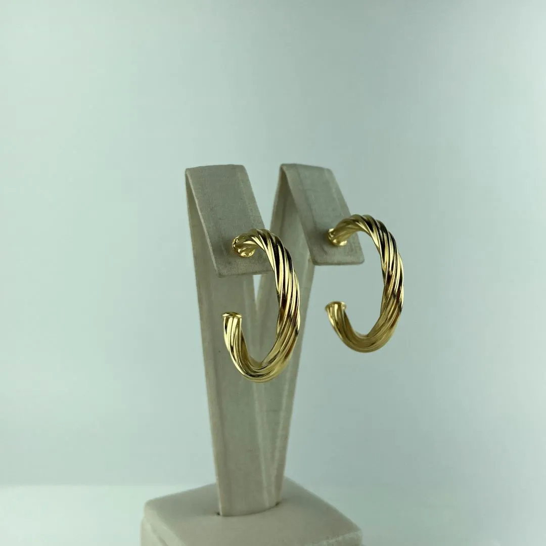 Brinco Argola Torcida Folheado a Ouro 18k