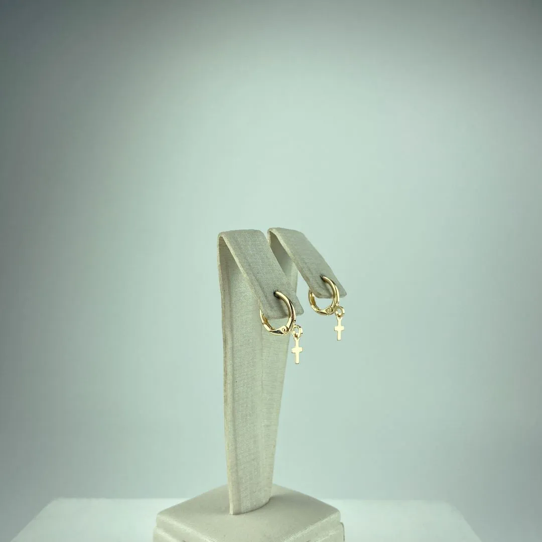 Brinco Argolinha e Crucifixo Folheado a Ouro 18k