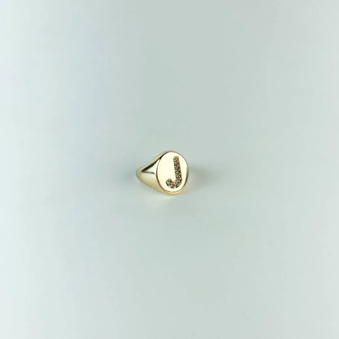 Anel Ajustável Mindinho Letra J Cravejada em Zircônias Folheado a Ouro 18k