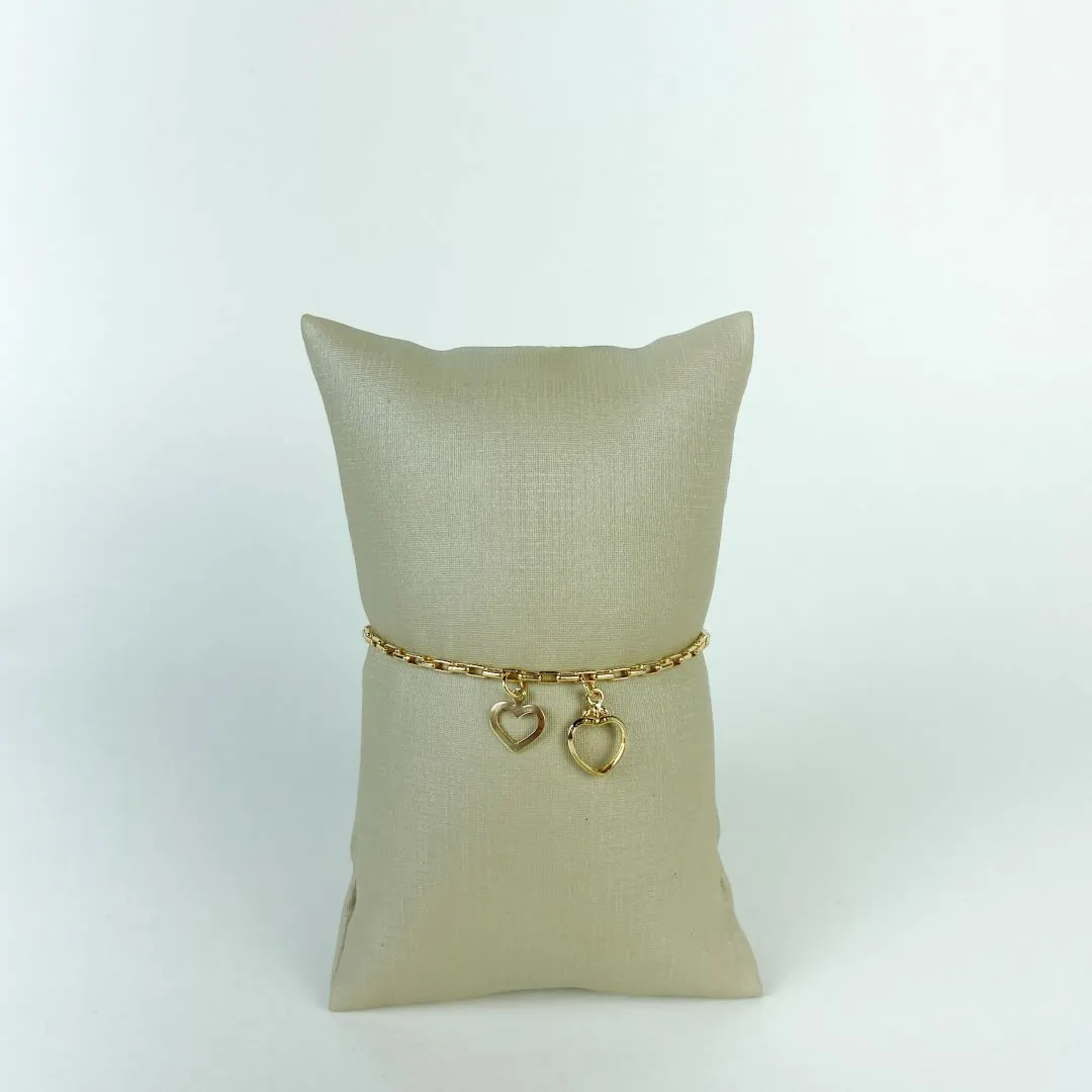 Pulseira Elo Cartier com Pingete Coração Vazado Folheado a Ouro 18k