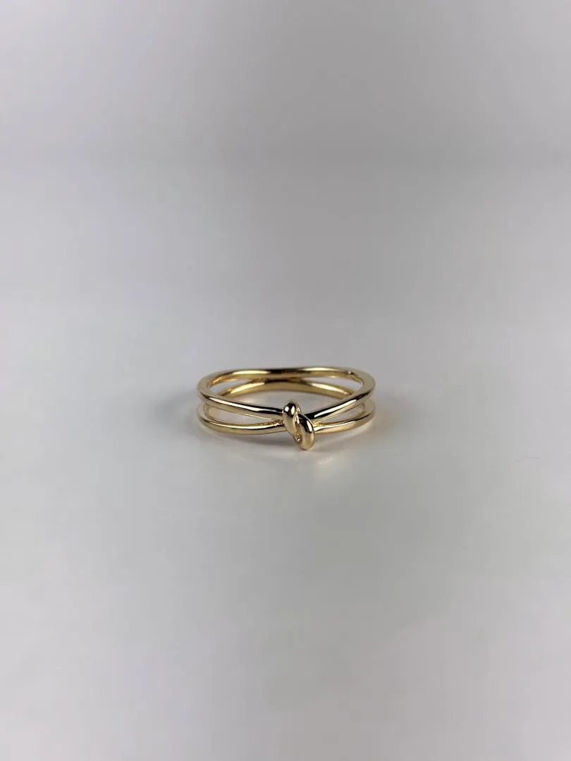 Anel Nó Folheado a Ouro 18k