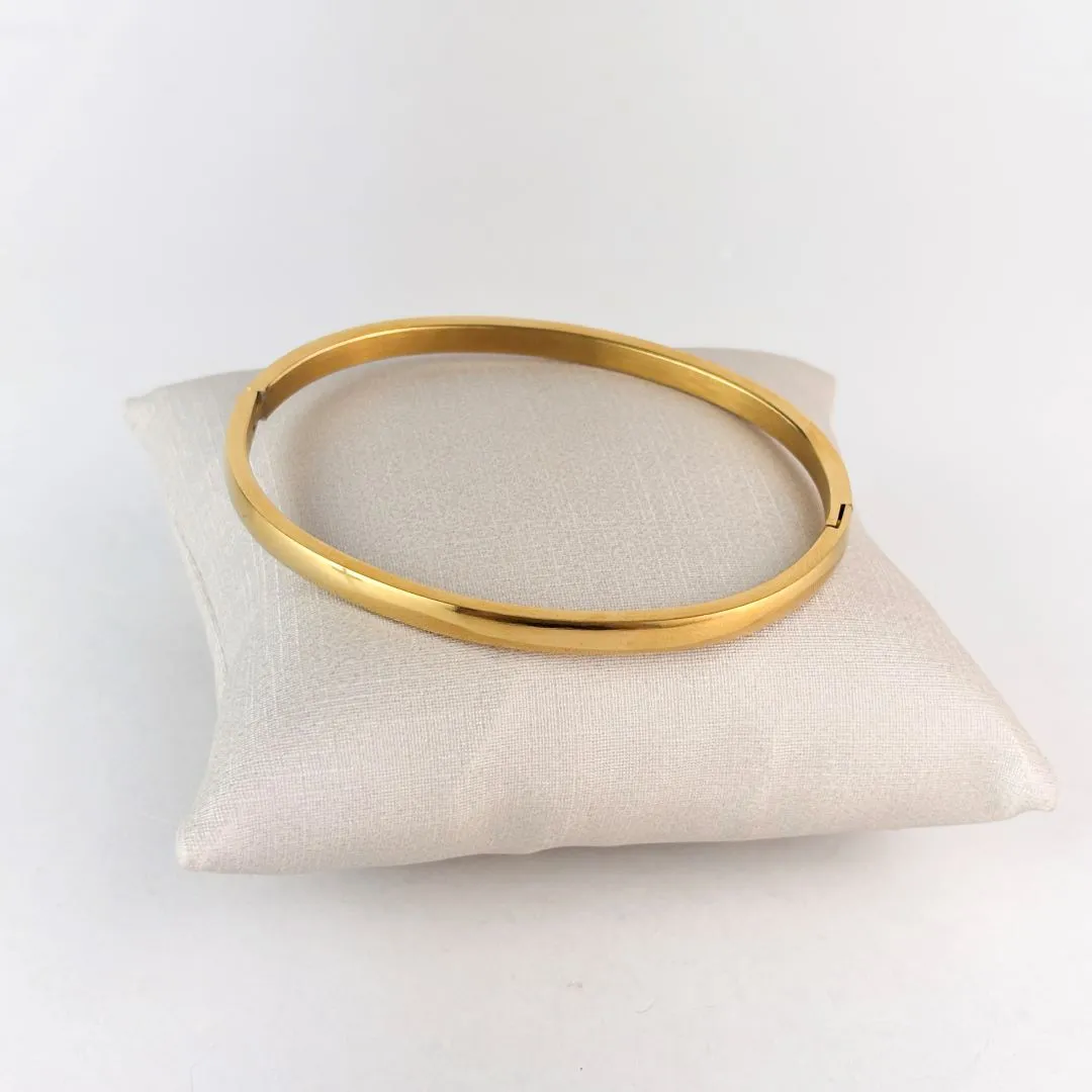 Bracelete Liso em Aço Inox 316L na Cor Dourada