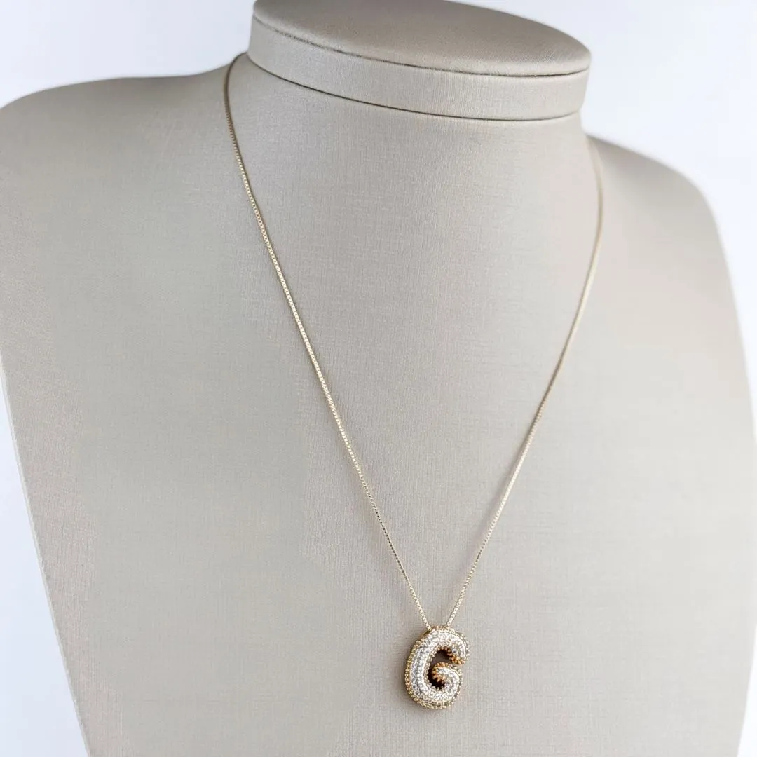 Colar Veneziana com Pingente de Letra G Cravejada de Zircônias Folheado a Ouro 18k