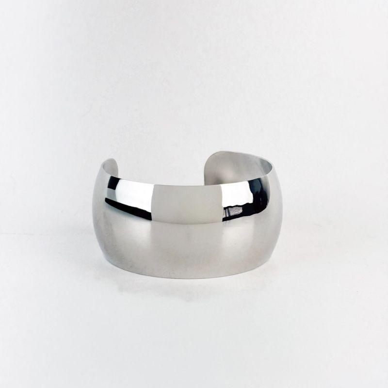 Bracelete Liso em Aço Inox 316L na Cor Prata