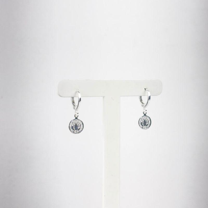 Brinco de Argolinha com Medalhinha de São Bento Folheado a Prata