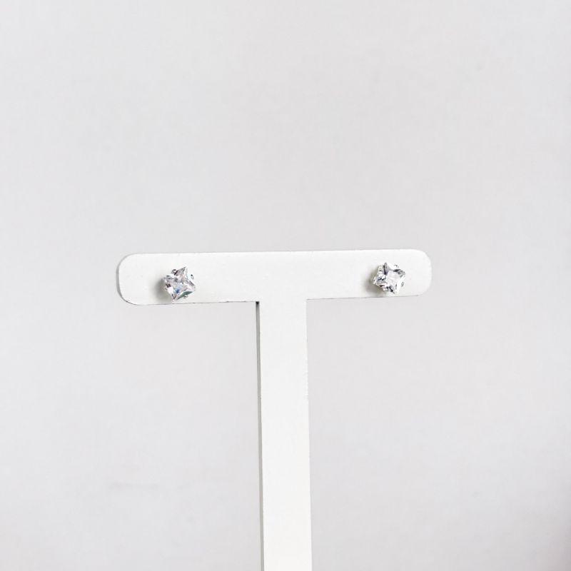 Brinco Ponto de Luz Quadrado Folheado a Prata