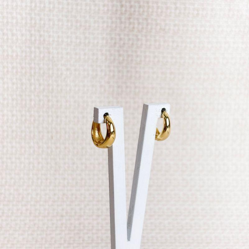 Brinco de Argolinha Lisa Folheado a Ouro 18K