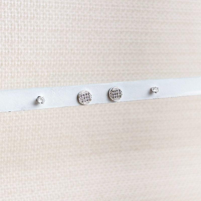 Brinco Duo Ponto de Luz Cristal e Círculo Cravejado Folheado a Prata