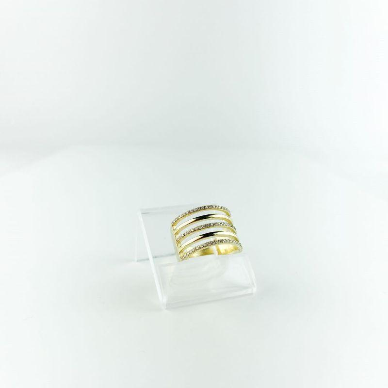 Anel Cinco Elos - Três Dourados e Dois Cravejados em Zircônia Folheado a OUro 18k