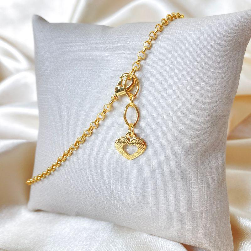 Tornozeleira Elo Português com Pingente de Coração no Extensor Folheada a Ouro 18k