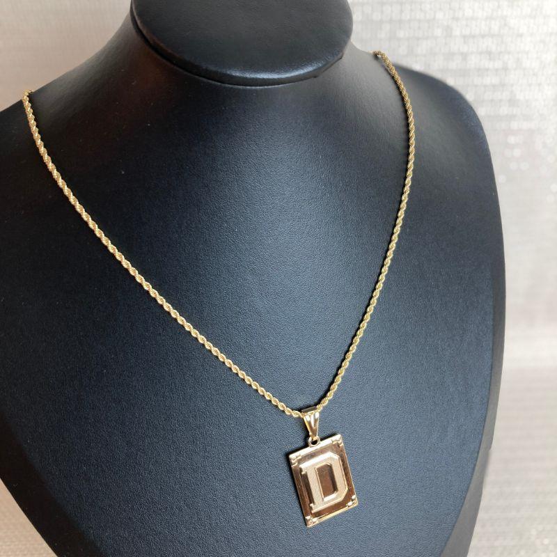 Colar Cordão Baiano com Pingente D Letra Folheado a Ouro 18k